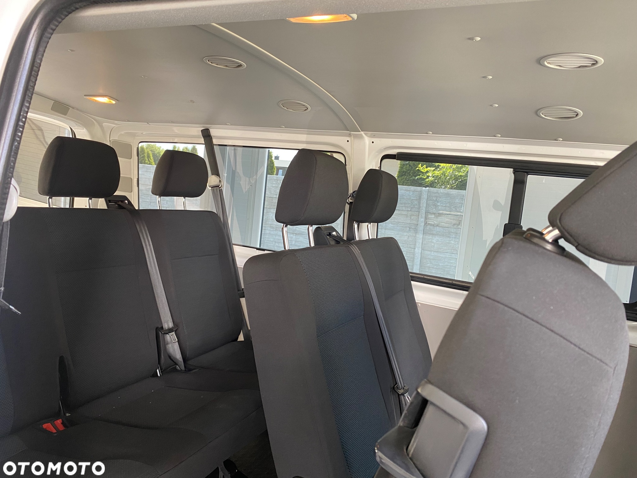 Volkswagen Transporter T6 TDI L2H2 - 20