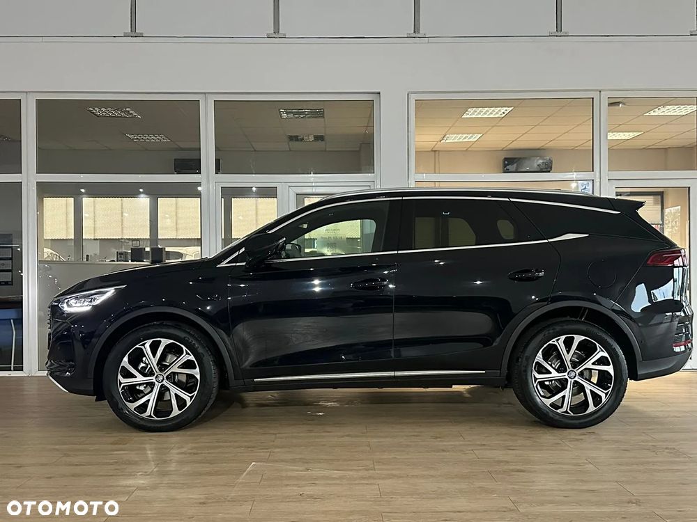 BYD Tang Flagship - 4