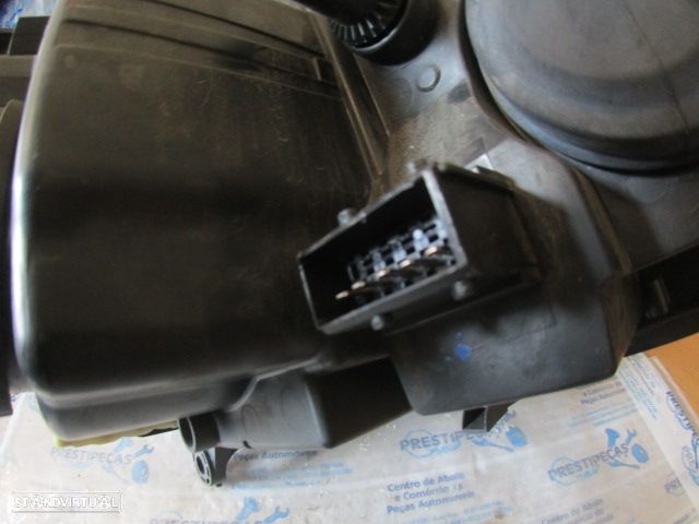 Farol 9650055980 CITROEN C5 FASE 2  2005 1.6HDI 110CV 5P CINZA ESCURA ESQ H7 + H1 ORIGINAL - 3