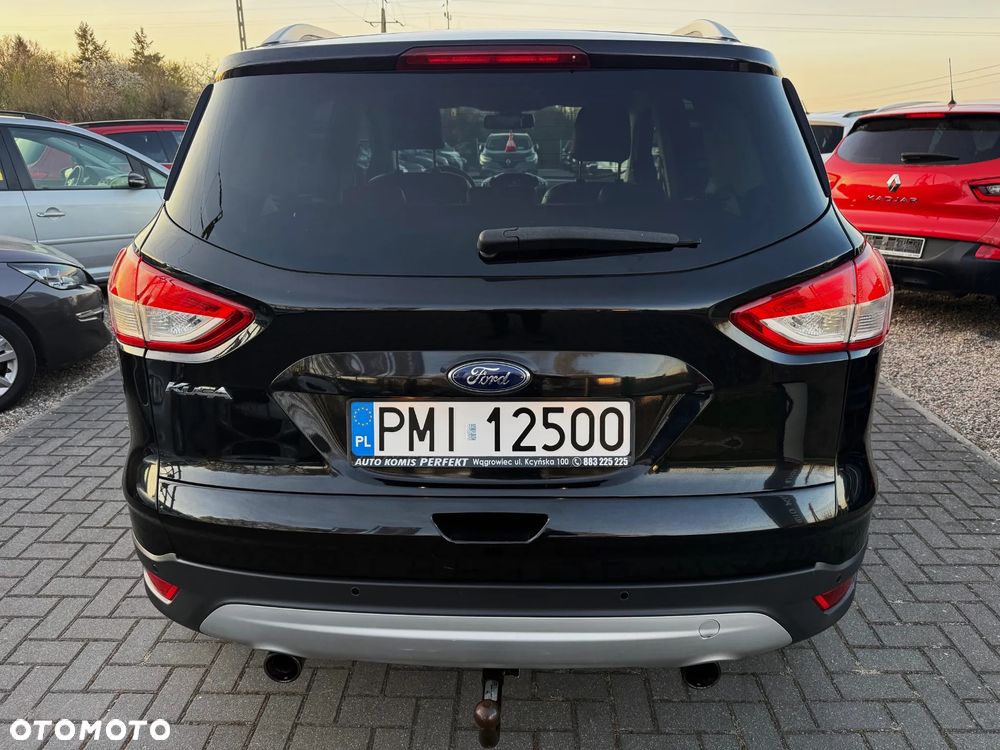 Ford Kuga 2.0 TDCi 2x4 Titanium - 5