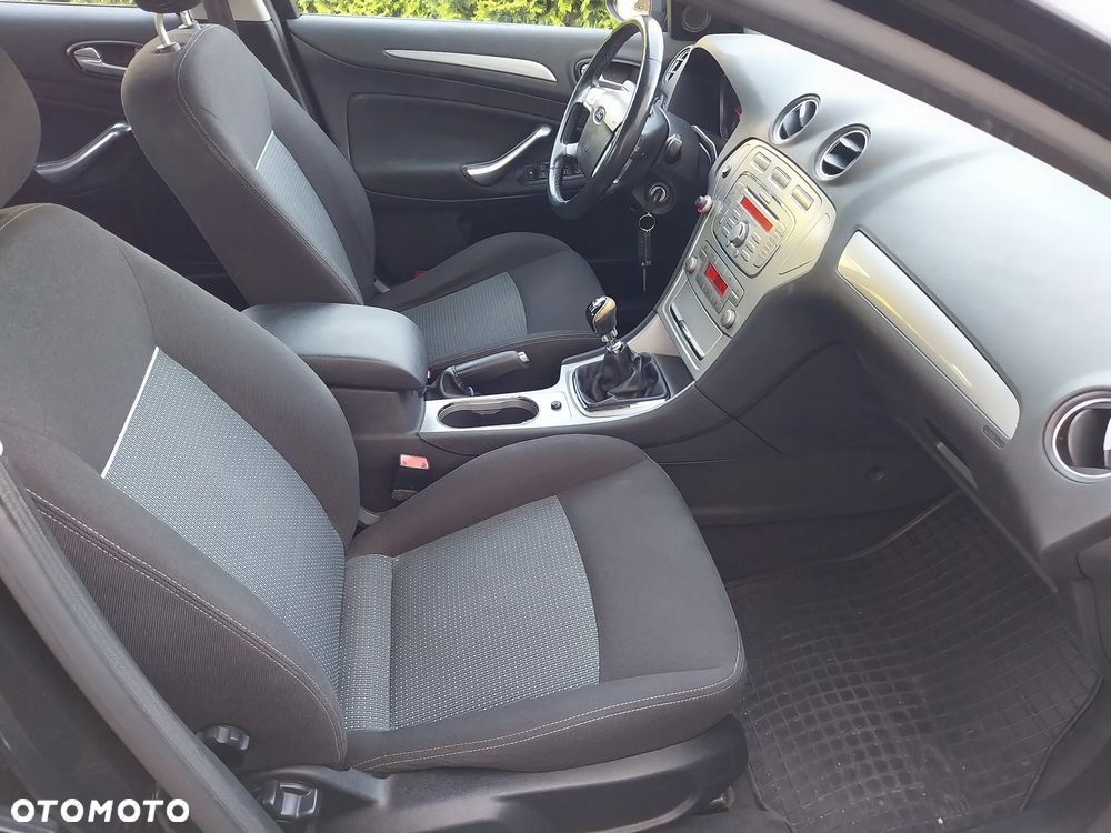 Ford Mondeo 1.8 TDCi Trend - 7