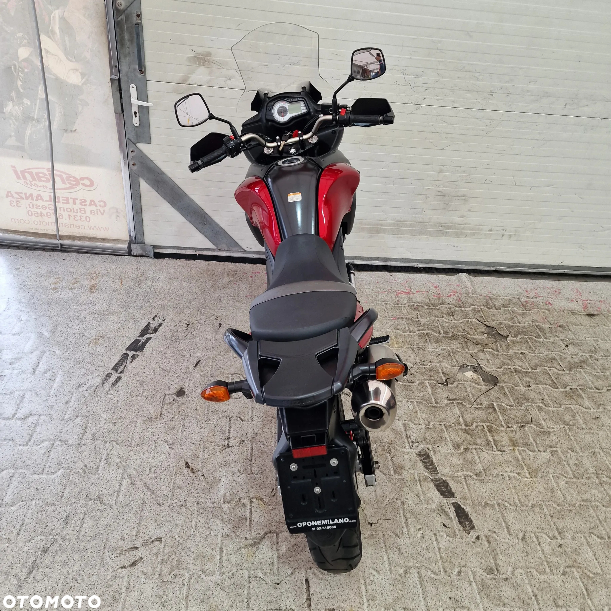 Suzuki DL - 27