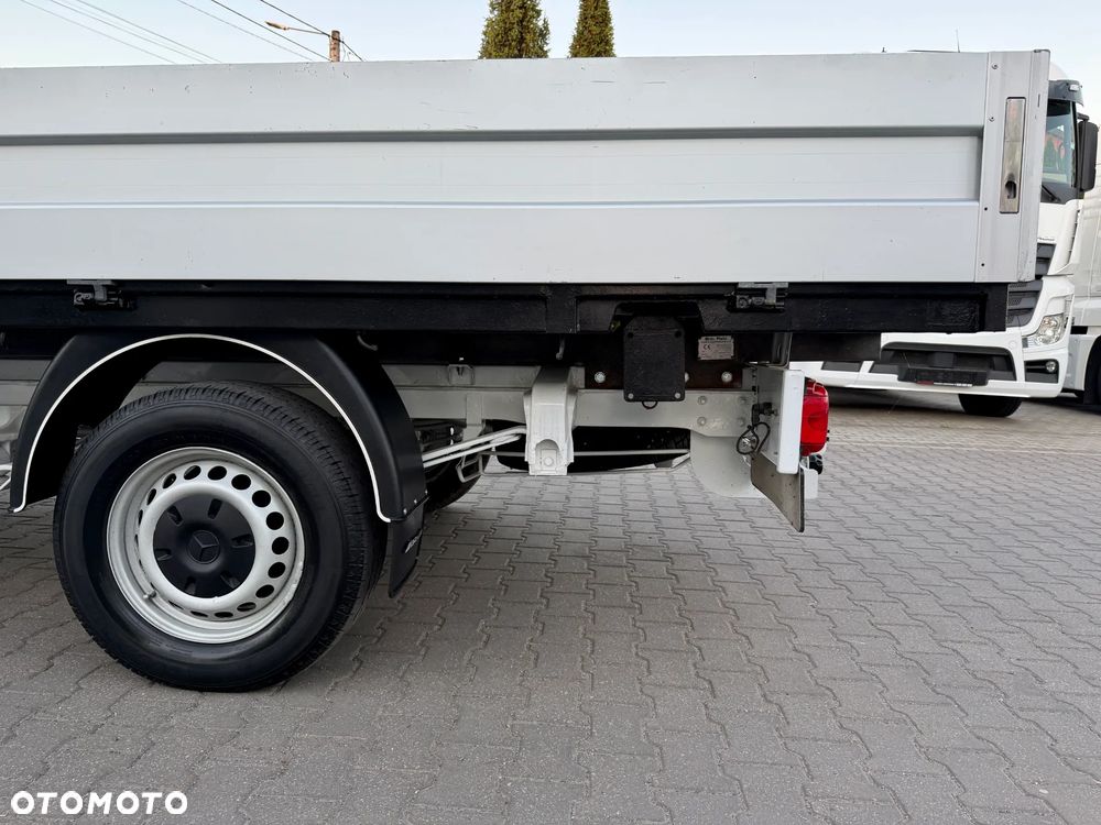 Mercedes-Benz SPRINTER DOKA / 7 OSÓB / NAJDŁUŻSZY ROZSTAW / RARYTAS / SOLIDNA SKRZYNIA - 26