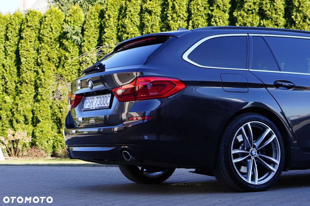 BMW Seria 5 - 12