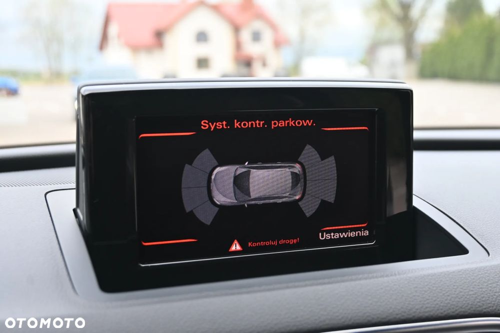 Audi Q3 2.0 TDI Quattro S tronic - 38