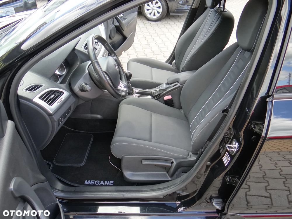 Renault Megane ENERGY TCe 115 Start & Stop Authentique - 27