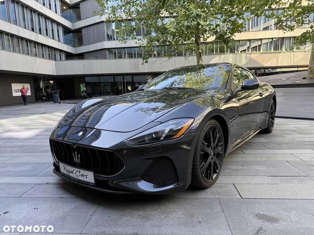 Maserati GranTurismo S Automatik - 1