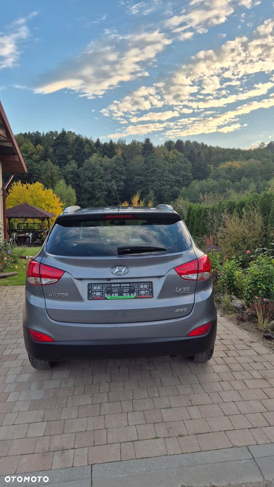 Hyundai ix35 - 13