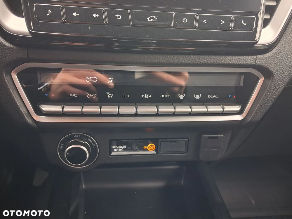 Isuzu D-Max 1.9 DC LSE - 11