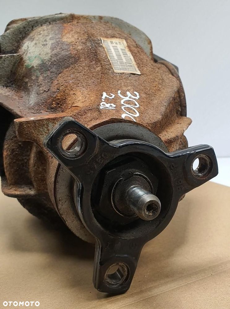 MOST DYFER TYŁ CHRYSLER 300C 3.0 CRD P04578032AC - 3