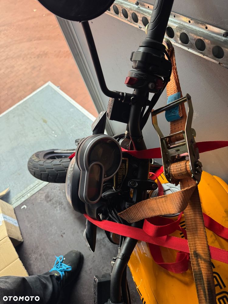 Ducati Scrambler - 4