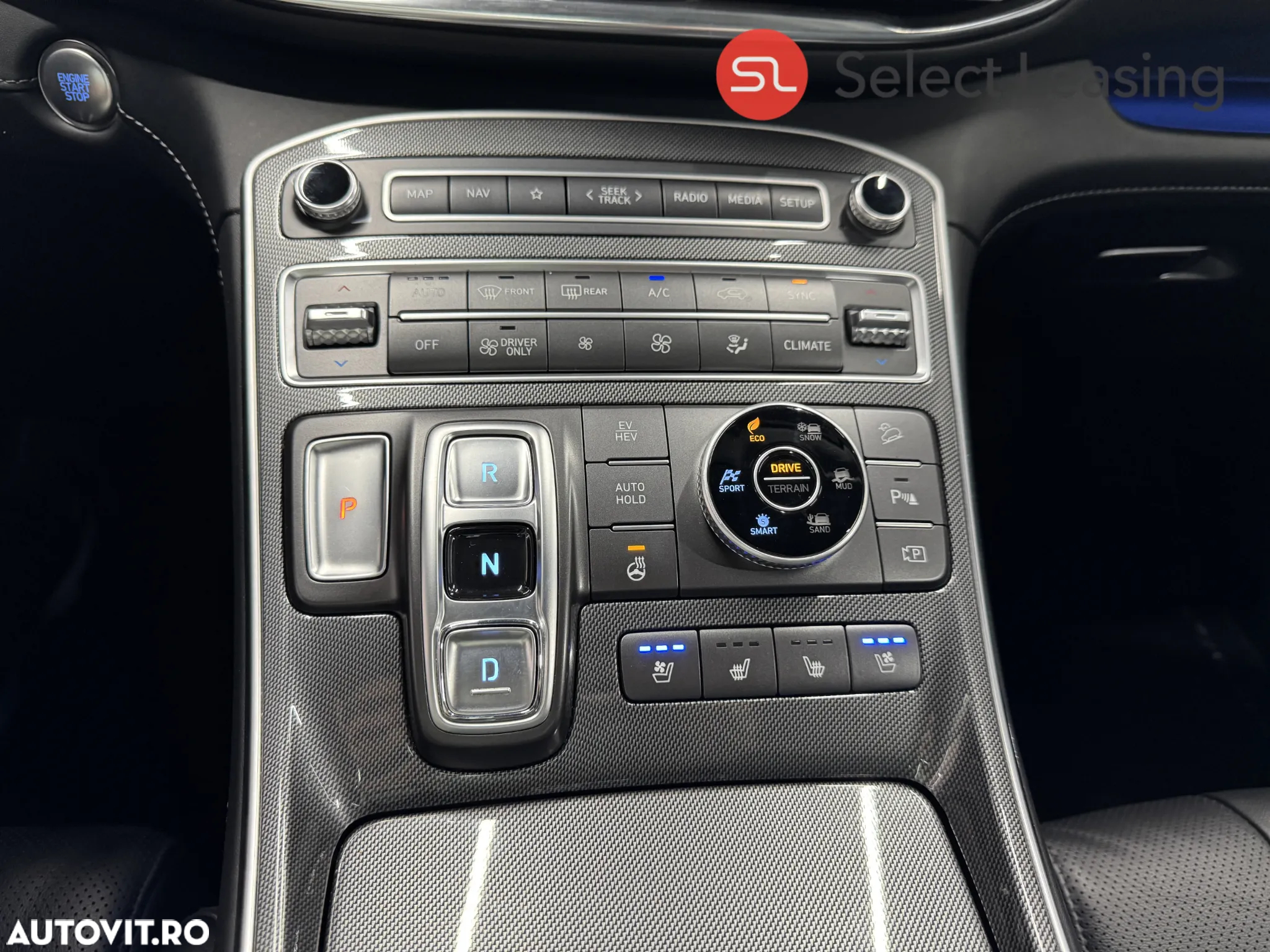 Hyundai Santa Fe Plug-in Hybrid 1.6 l 265 CP 4WD 6AT Luxury - 13