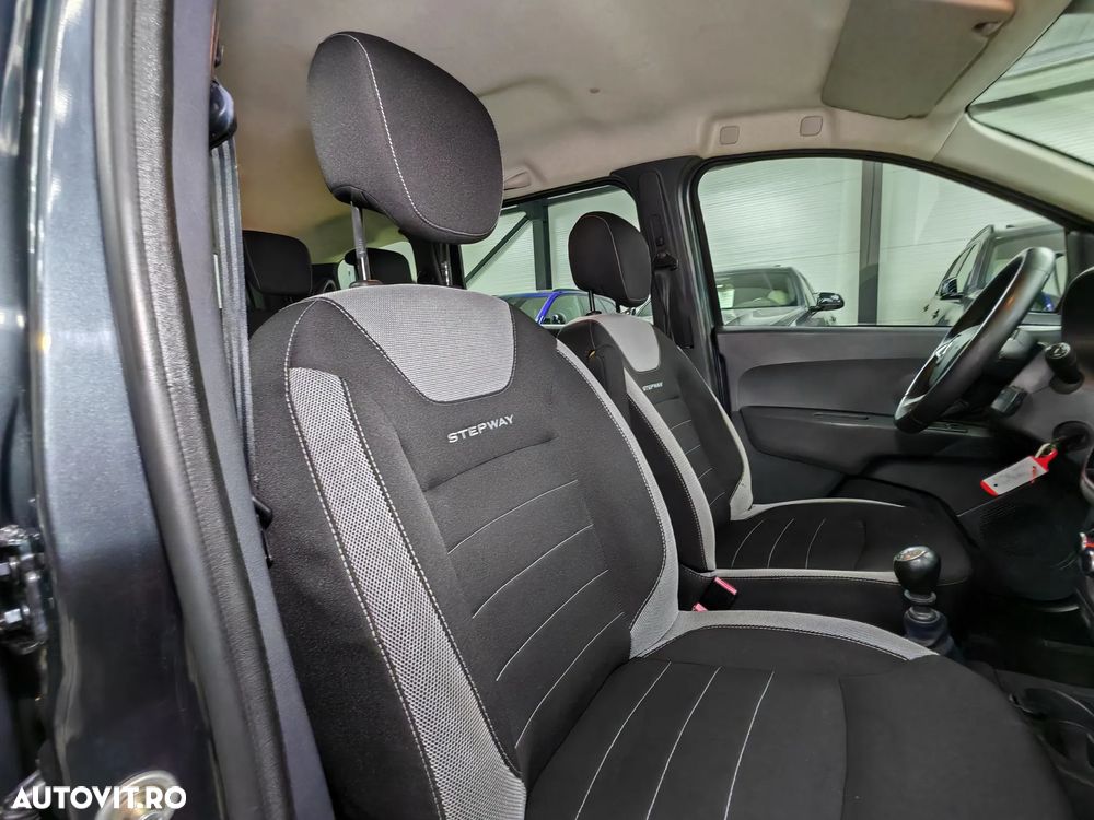 Dacia Lodgy 1.5 dCi Stepway - 9