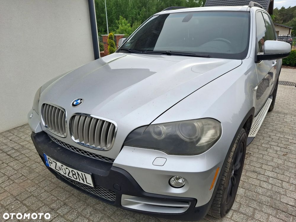 BMW X5 4.8 is - 1