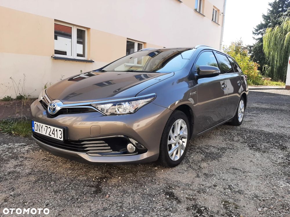 Toyota Auris - 1