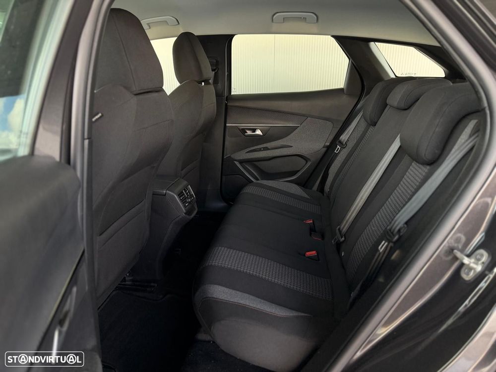 Peugeot 3008 1.5 BlueHDi Active Pack - 22