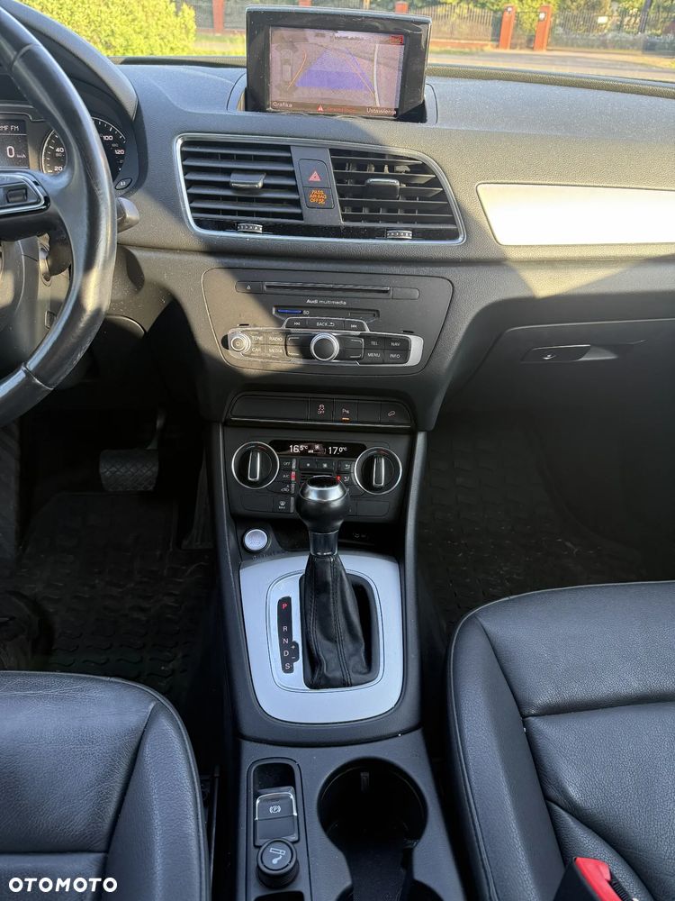 Audi Q3 - 10