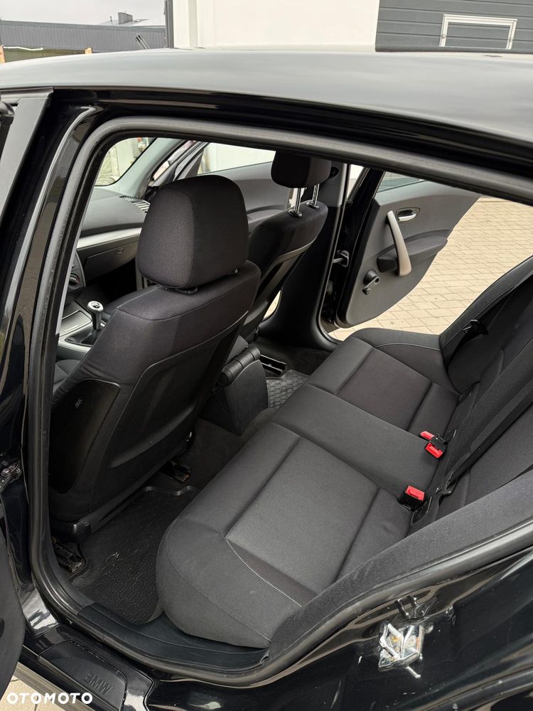 BMW Seria 1 - 8