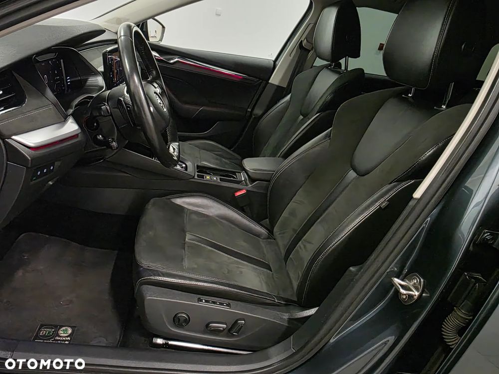Skoda Octavia 2.0 TDI DSG Exclusive Plus - 7