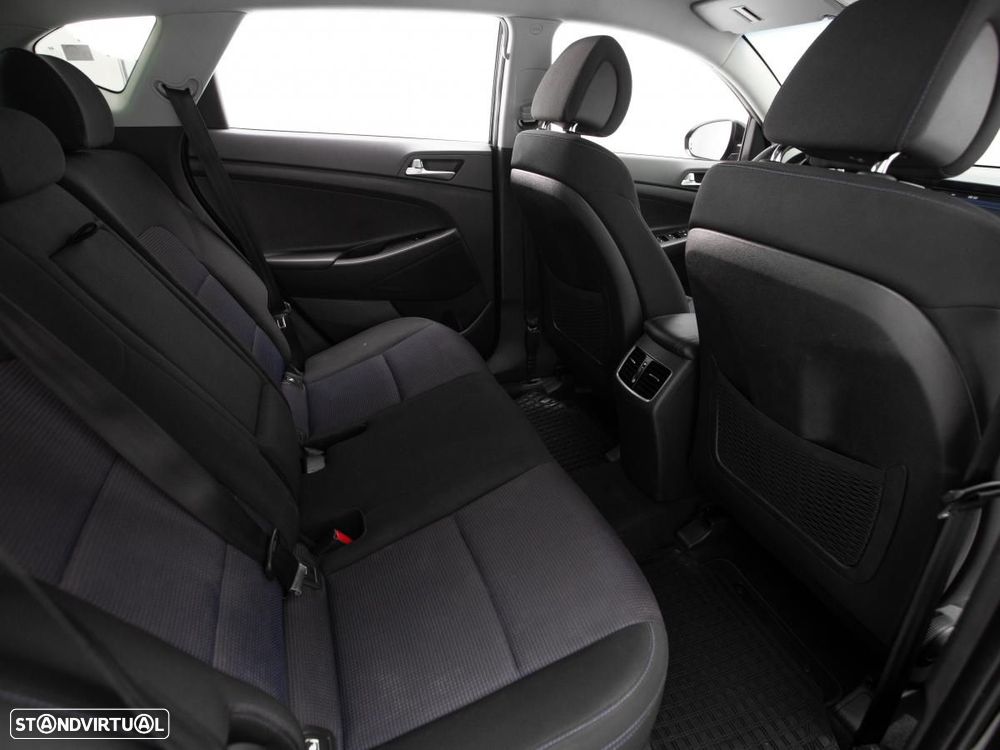 Hyundai Tucson - 10