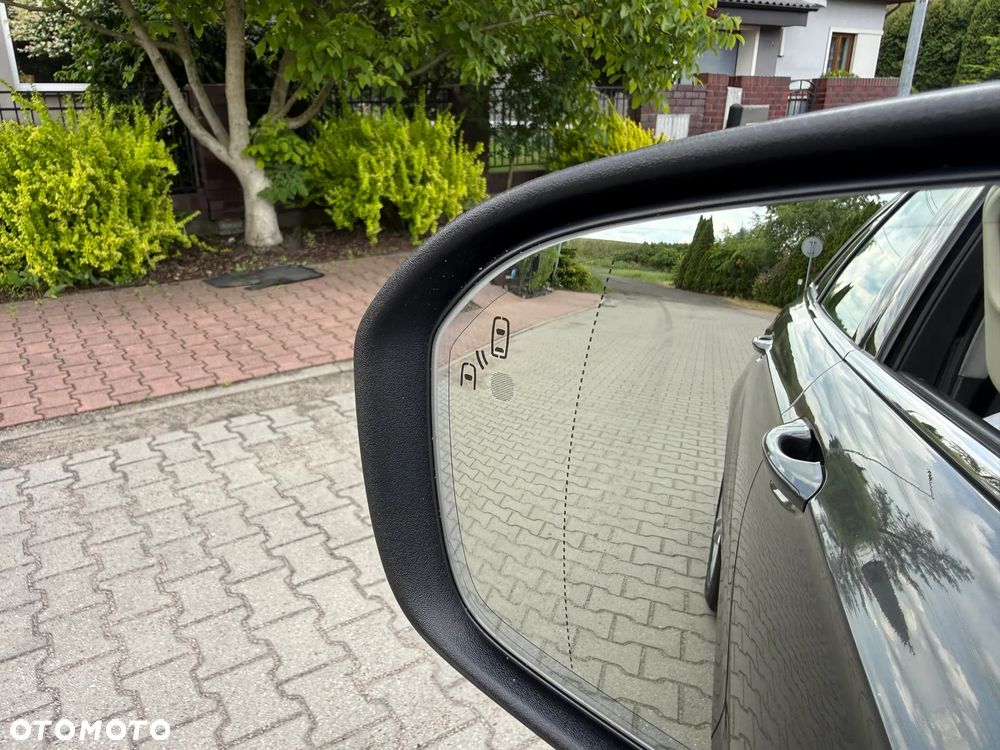 Ford Mondeo - 18