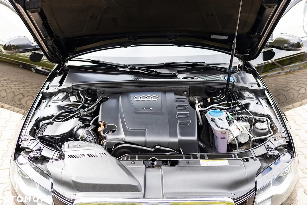 Audi A4 Avant 2.0 TDI DPF S line Sportpaket (plus) - 23