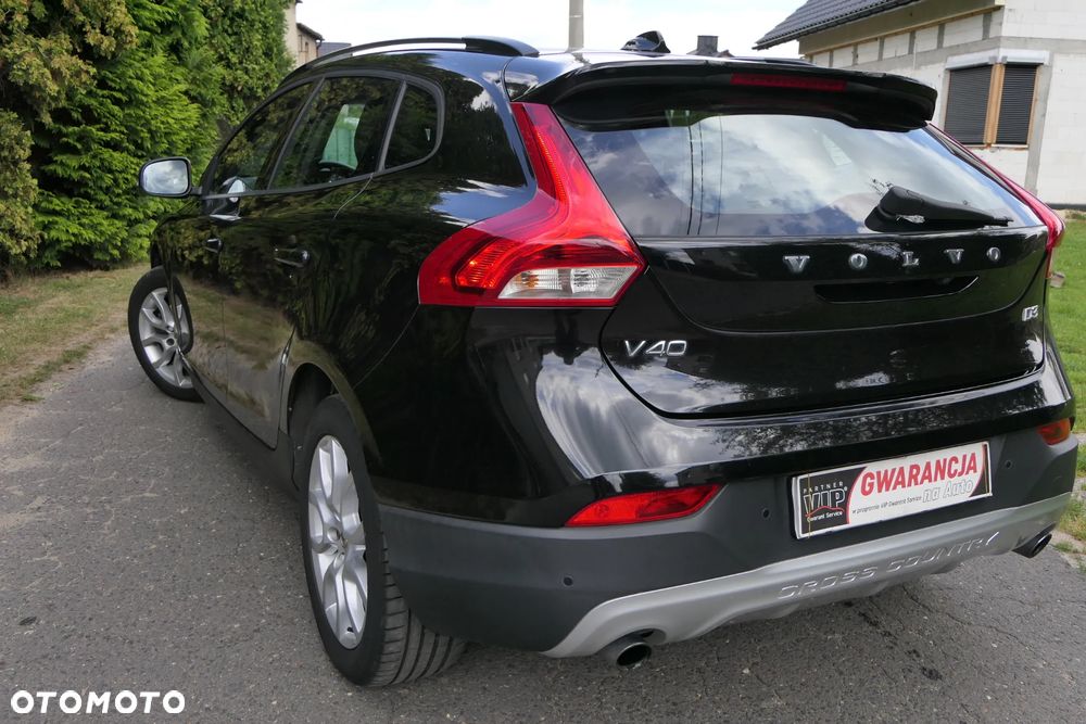 Volvo V40 Cross Country D3 Geartronic Momentum - 10