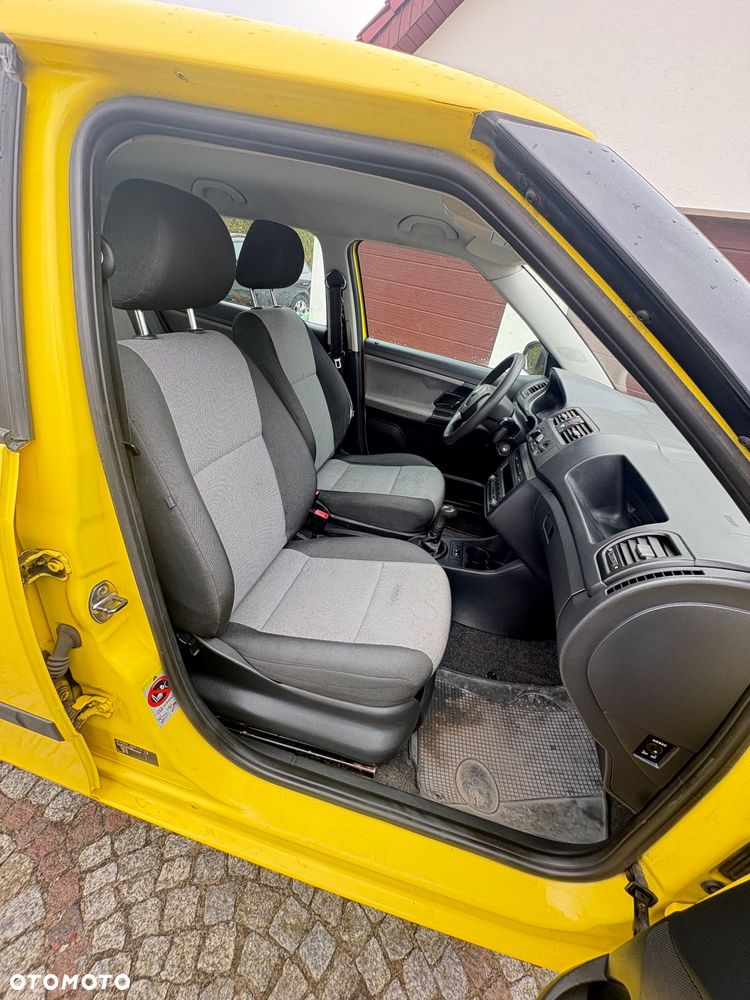 Skoda Fabia 1.2 HTP FAMILY - 17