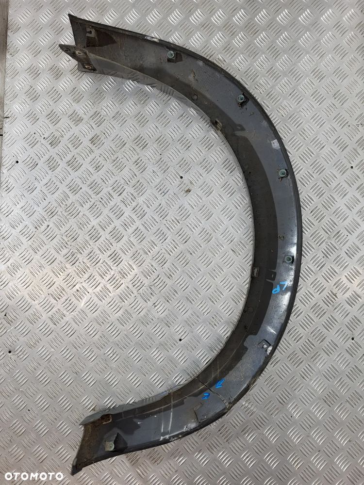 Mitsubishi L200 IV Listwa Błotnika Lewy Przód - 11