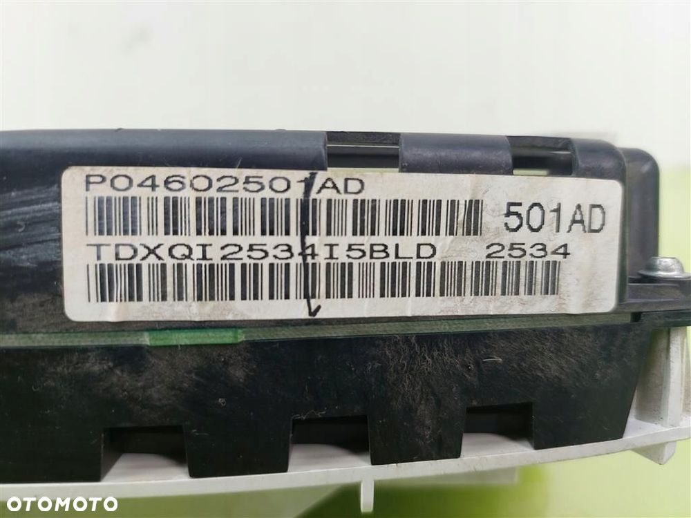 Licznik Dodge Magnum 2004-2008 3,5 V6 B P04602501AD 04837928AA - 5