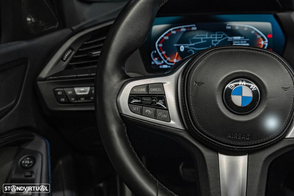 BMW 118 i Pack M Auto - 12