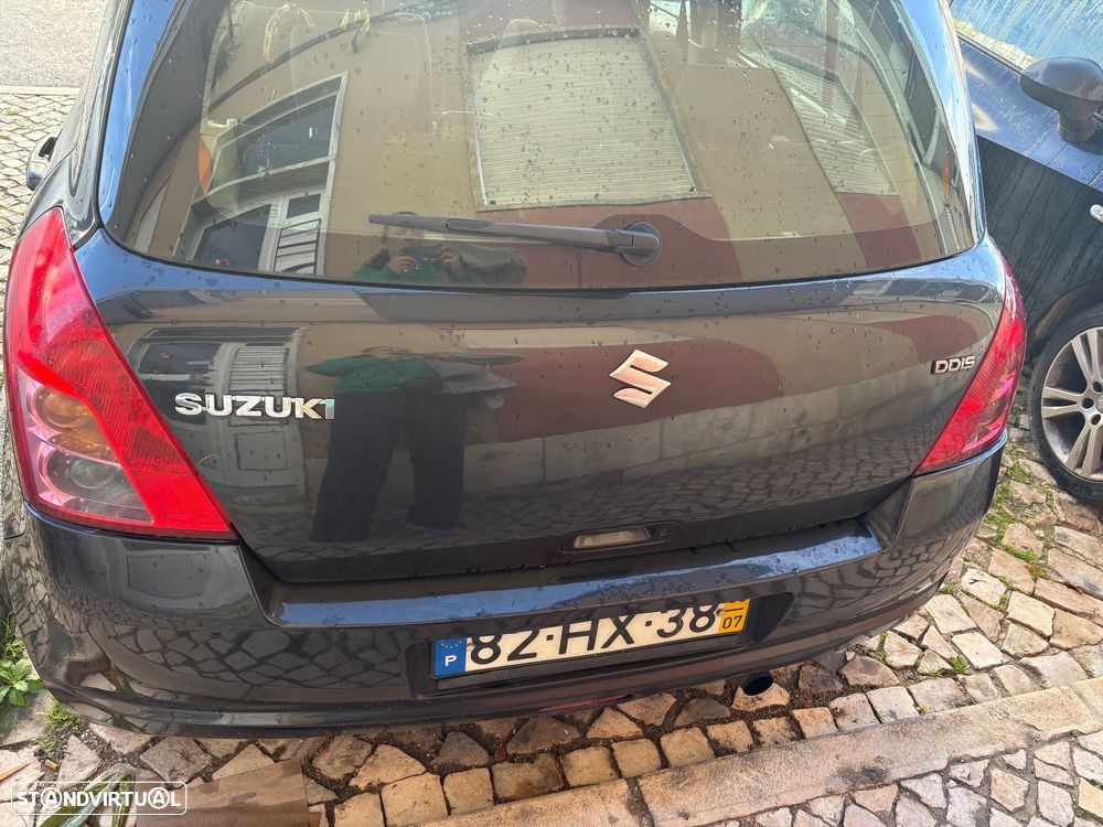 Suzuki Swift 1.3 DDiS Sport - 3