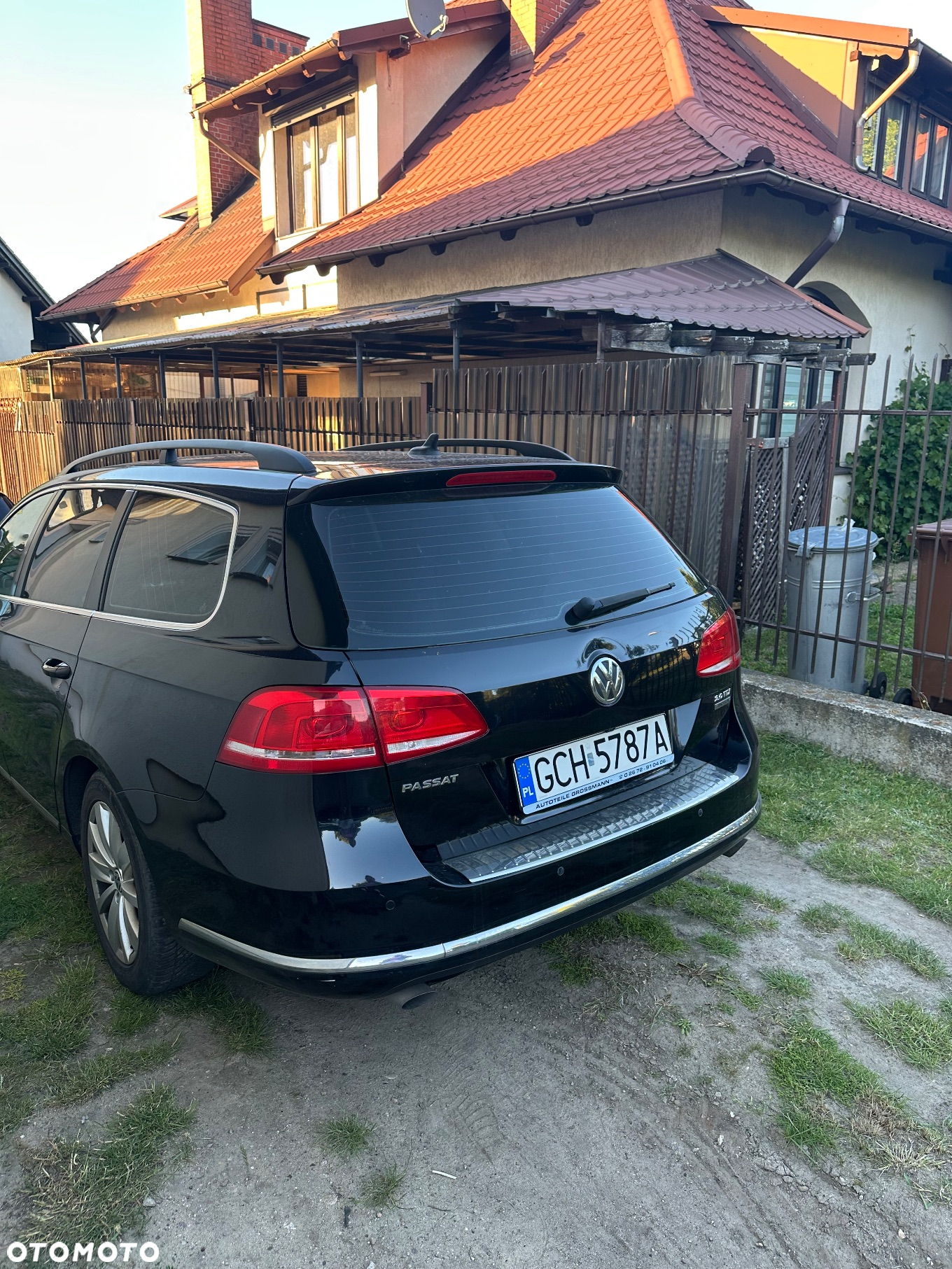 Volkswagen Passat Variant 2.0 TDI 4Motion DSG BlueMotion Tech Comfortline - 5