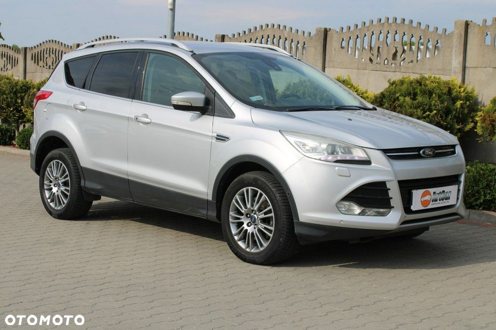 Ford Kuga - 12