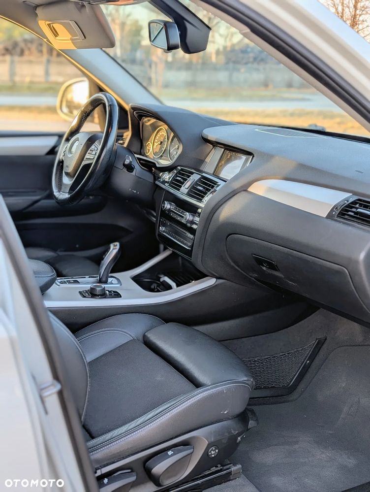 BMW X3 xDrive20d - 17