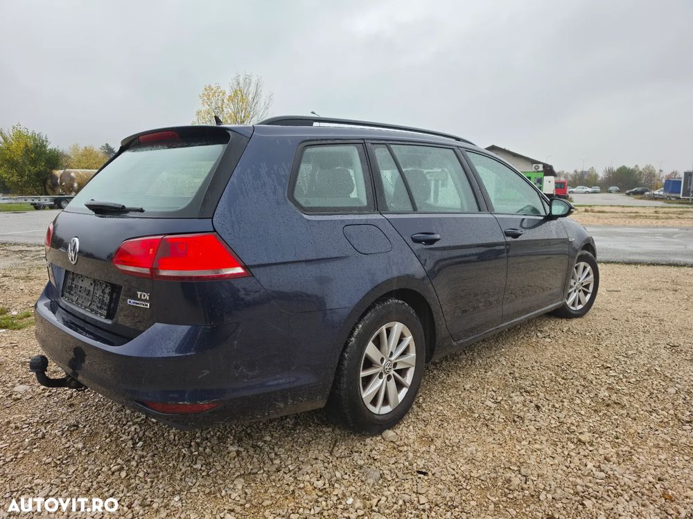 Volkswagen Golf - 9
