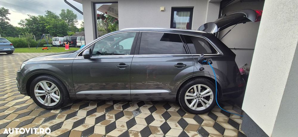 Audi Q7 - 3