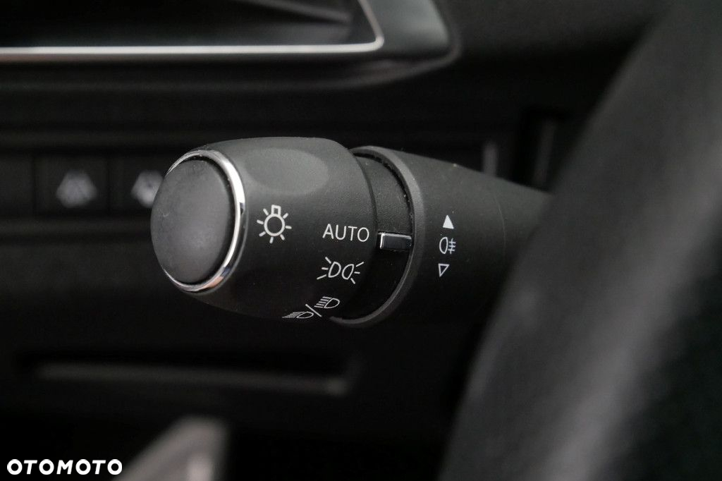 Peugeot 5008 - 29
