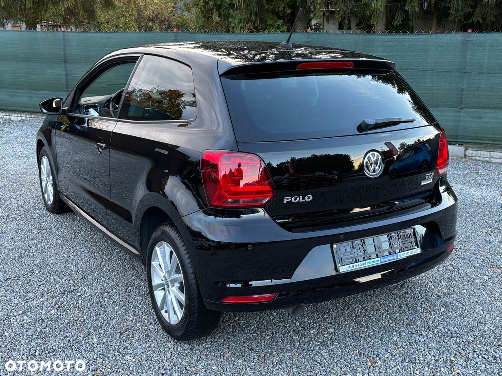 Volkswagen Polo 1.4 TDI Blue Motion Technology Lounge - 13