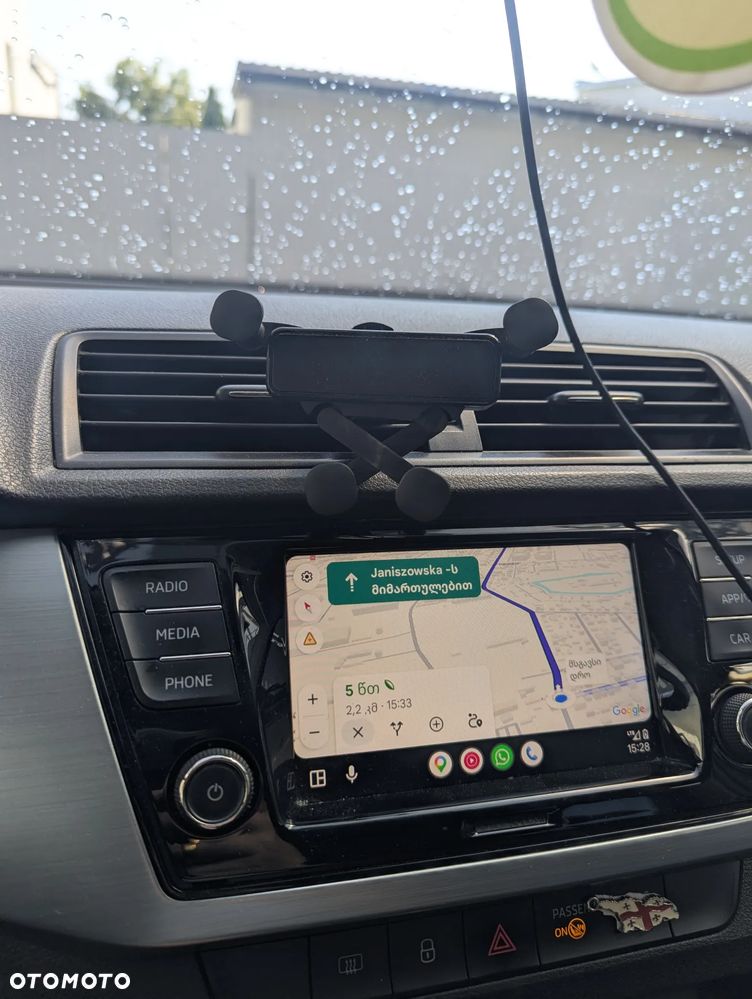 Skoda Fabia 1.0 Ambition - 11