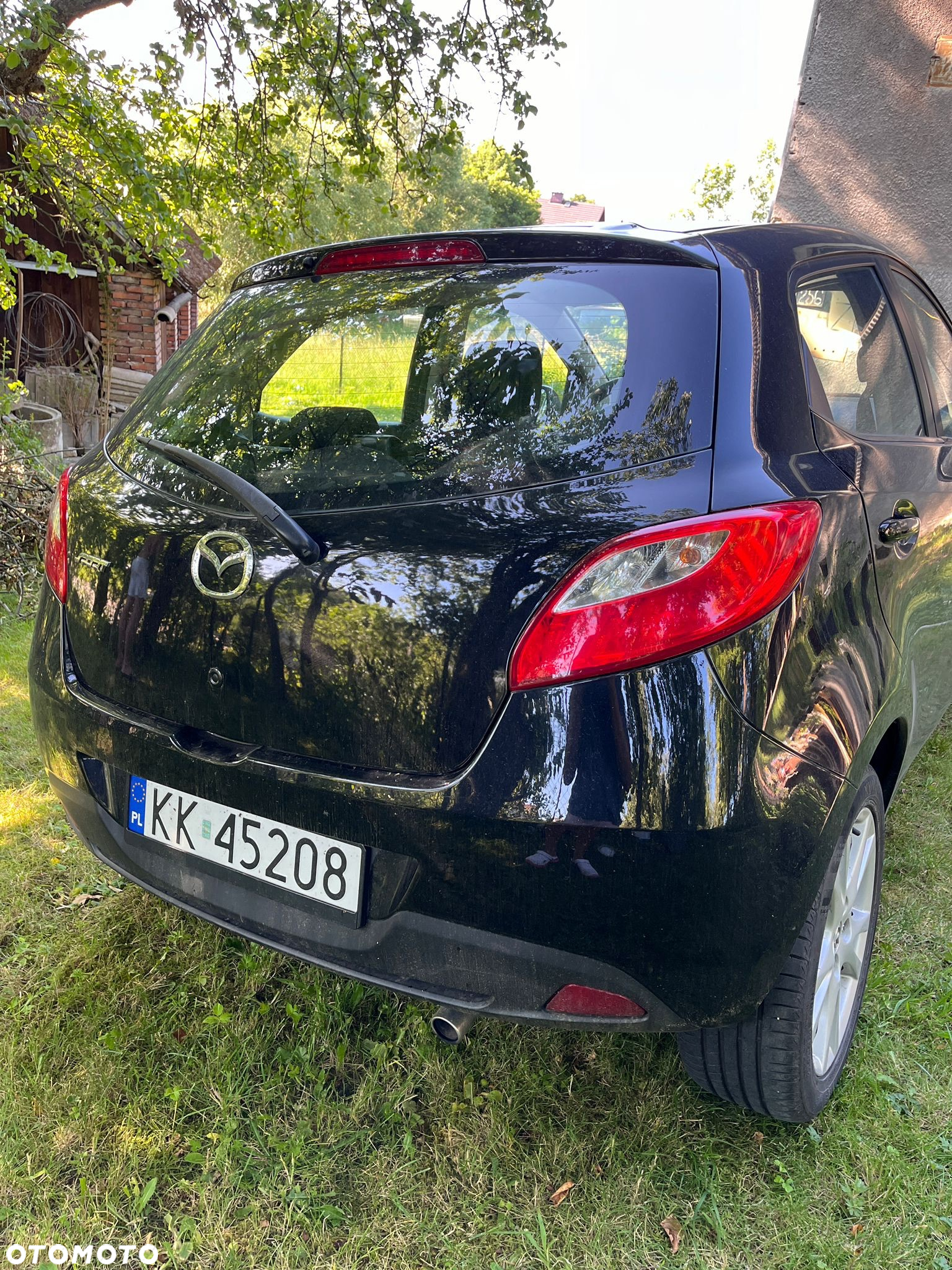 Mazda 2 - 4