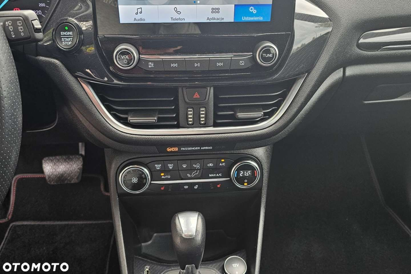 Ford Fiesta - 24