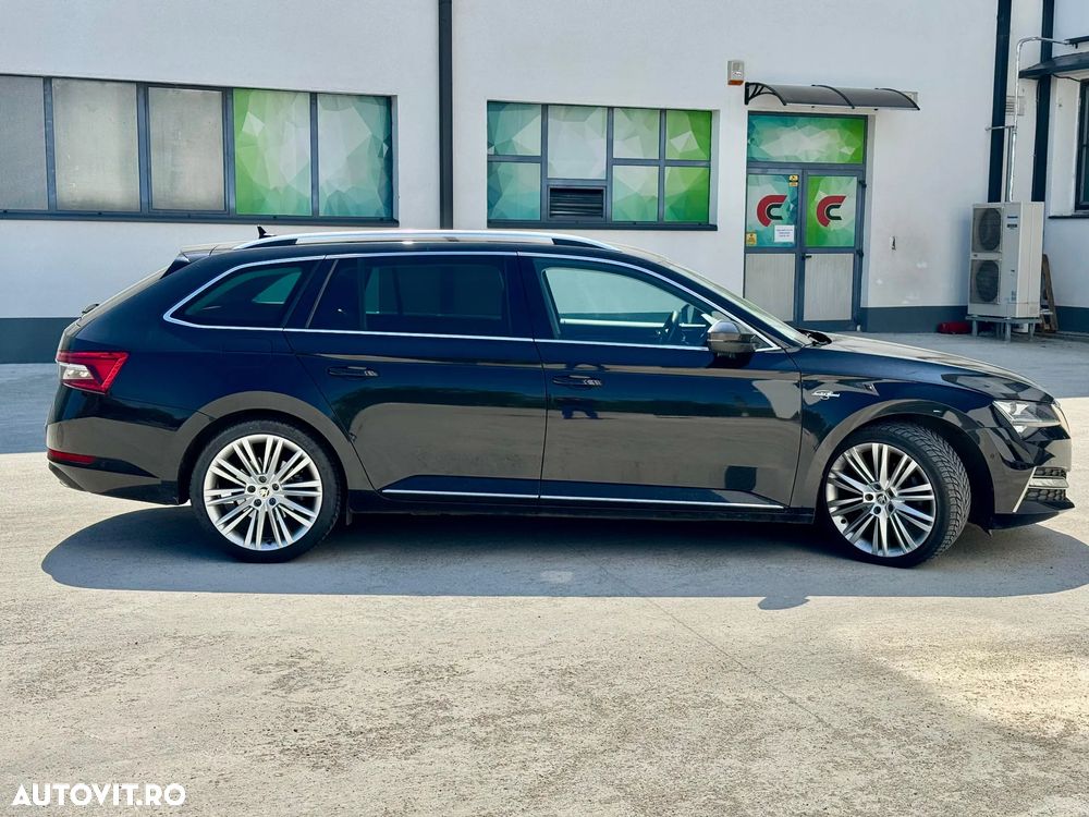 Skoda Superb 2.0 TDI 4X4 DSG Laurin & Klement - 1