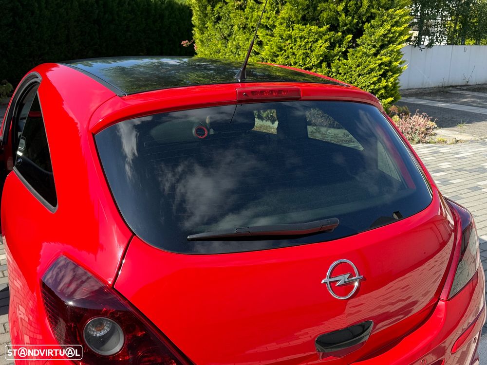Opel Corsa 1.2 Black Edition — fotografia 9