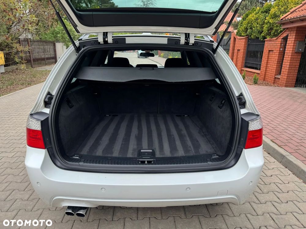 BMW Seria 5 530d Edition Sport - 12