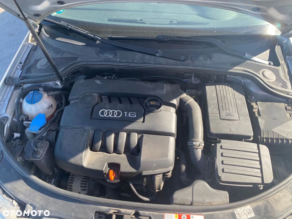 Audi A3 Sportback 1.6 Ambiente - 10