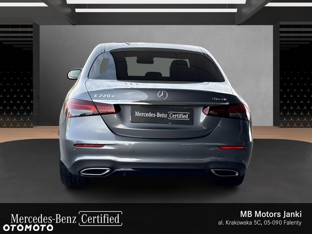 Mercedes-Benz Klasa E - 4