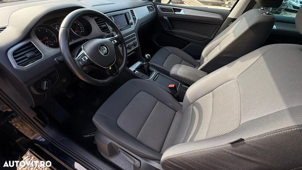 Volkswagen Golf 1.6 TDI BlueMotion Technology Comfortline - 10