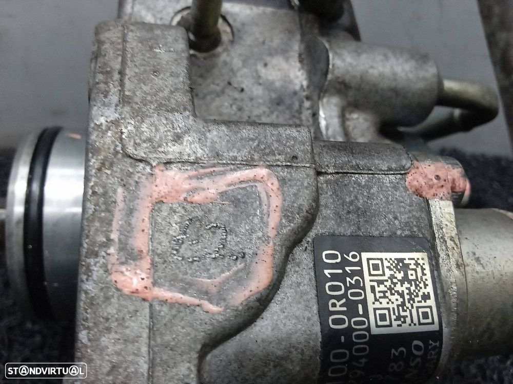 BOMBA INJECÇÃO TOYOTA COROLLA VERSO 2006 -221000R010 - 1