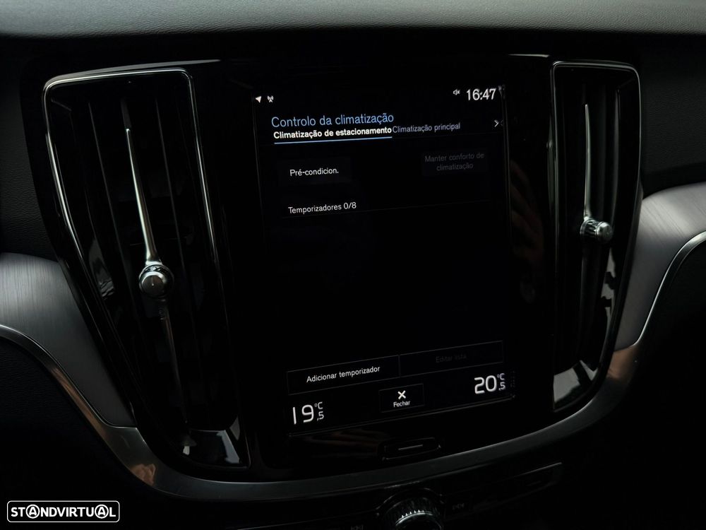 Volvo V60 2.0 T6 AWD TE Inscription Expression - 43